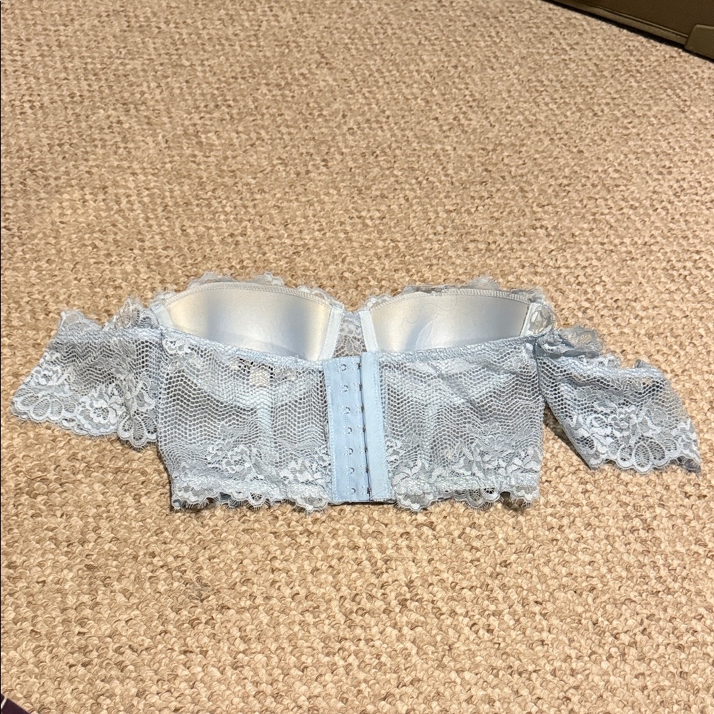 Lace Bustier - Picture 3 of 5